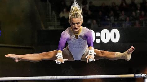 11 Glamorous Photos of LSU Star Gymnast Olivia Dunne